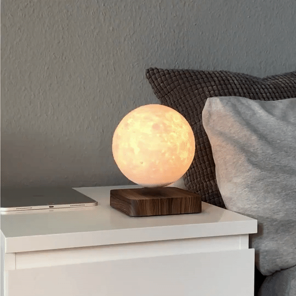 Floating Moon Lamp - Magnetic floating LED lamp