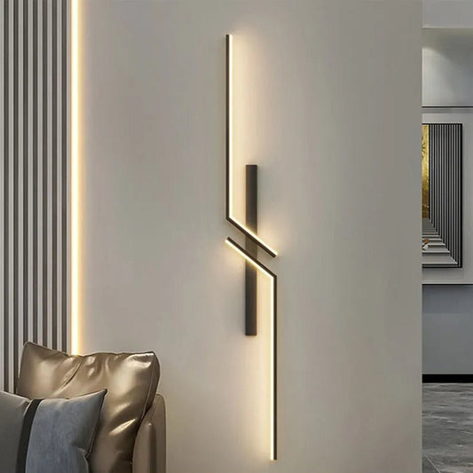 StrahlForm – Minimalist LED wall light with high efficiency