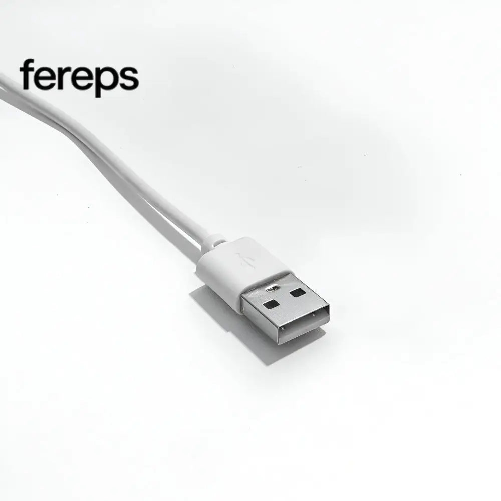 Decorative wooden animal table lamp - cute designs for children’s rooms