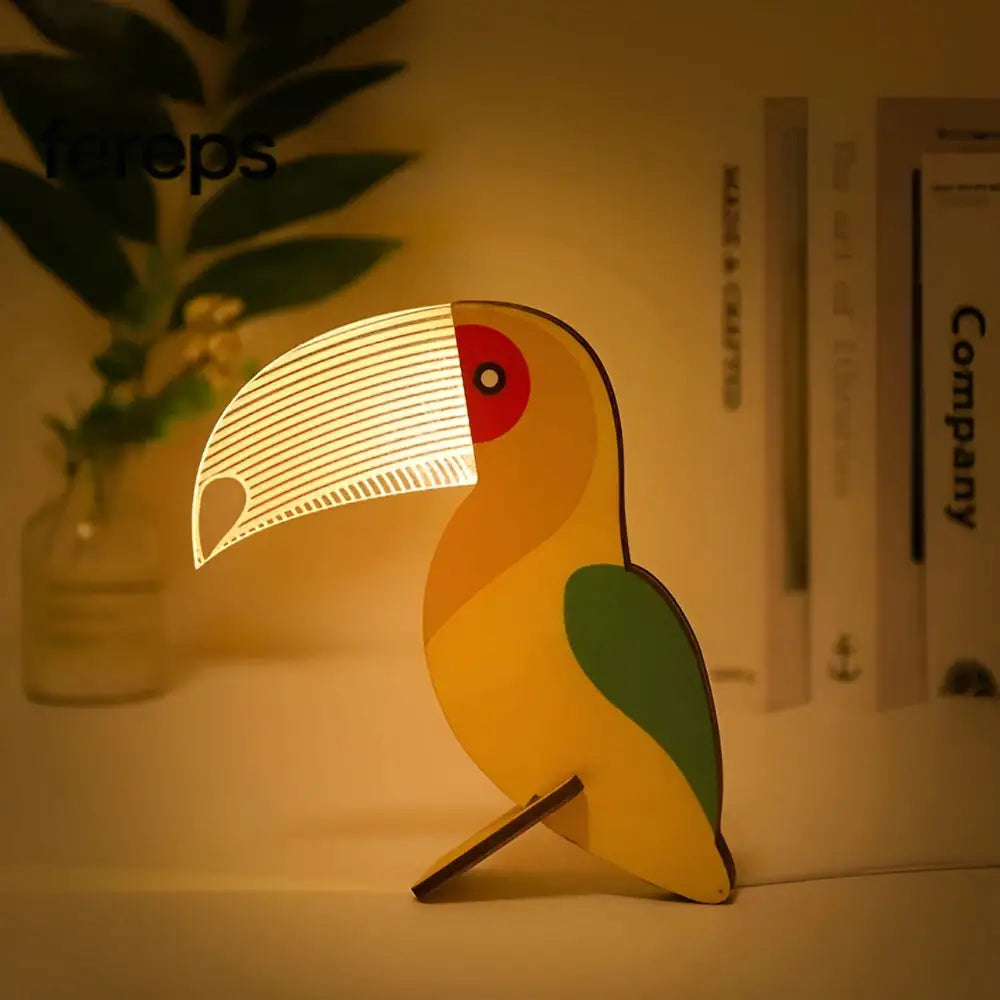 Decorative wooden animal table lamp - cute designs for children’s rooms Toucan