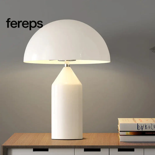 Geometric table lamp - iconic modern design for stylish interiors Glossy white / 25cm x H 35cm